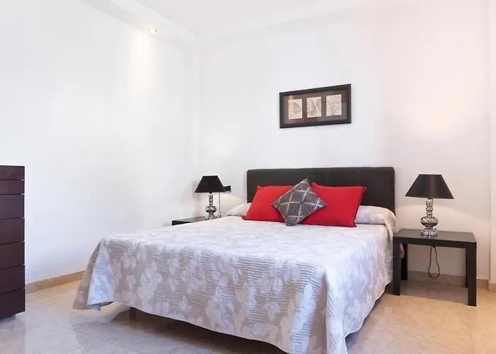 Eris Puerto del Carmen (Lanzarote)