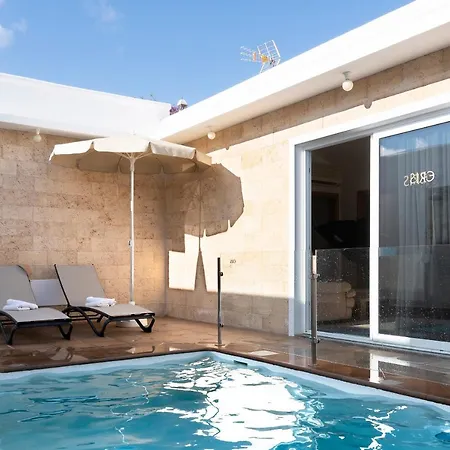 Eris * Puerto del Carmen (Lanzarote)